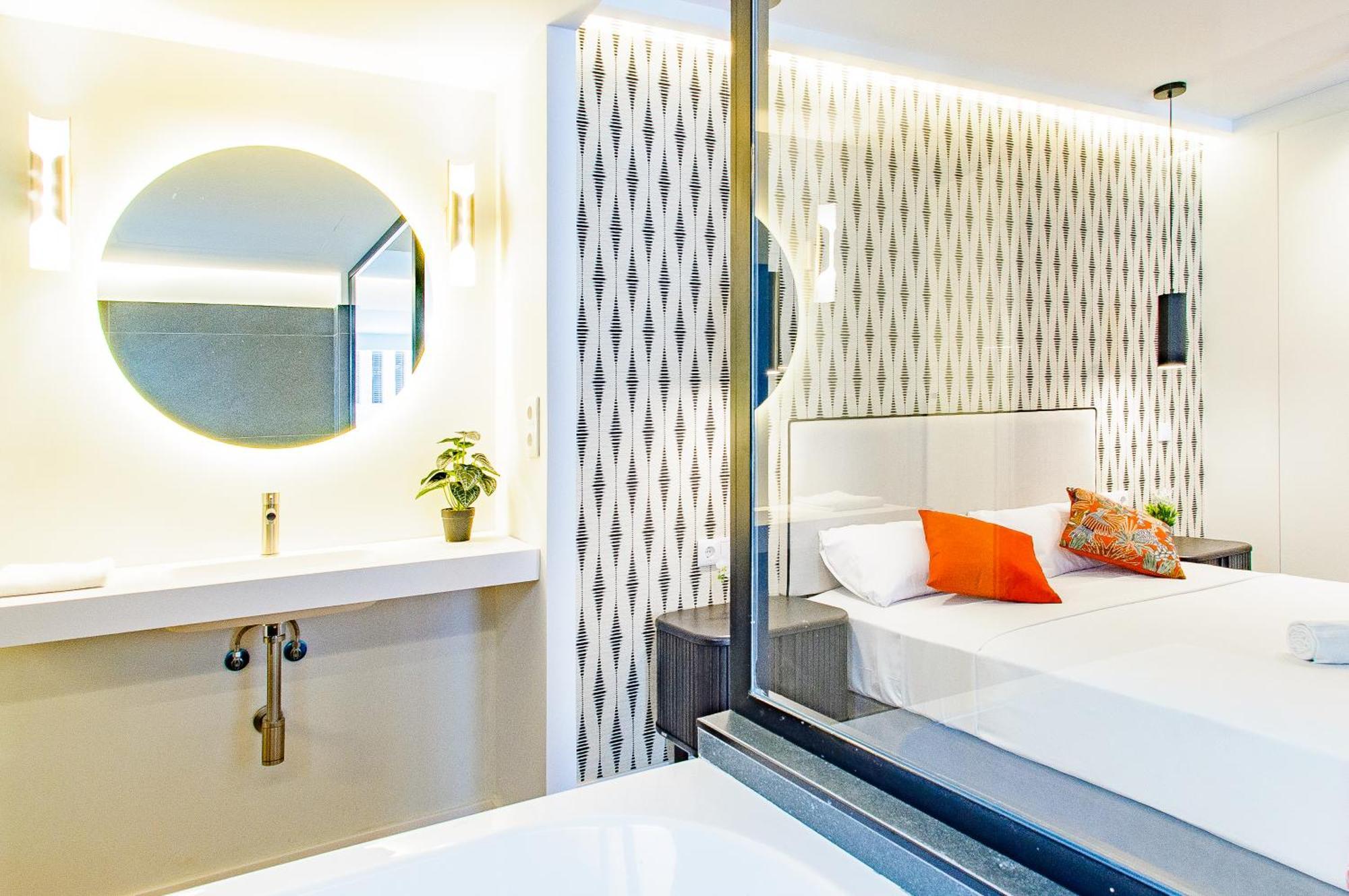 Myflats Premier Suites อาลิกันเต ภายนอก รูปภาพ